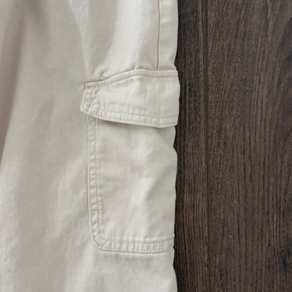 Old Navy stone colored lightweight pants Medium - Picture 3 of 8